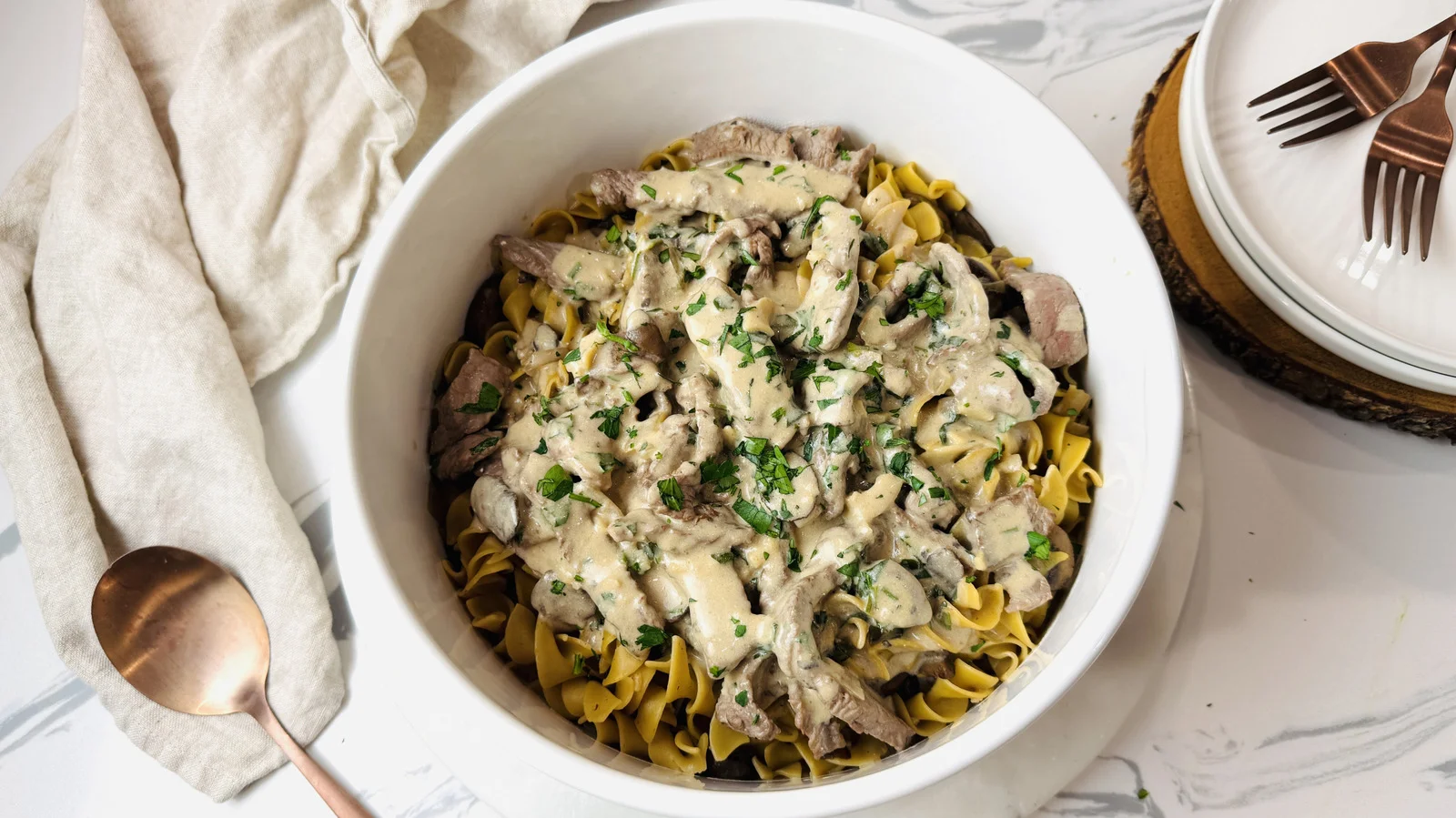 One-Pot Beef Stroganoff: A Cozy Classic Simplified