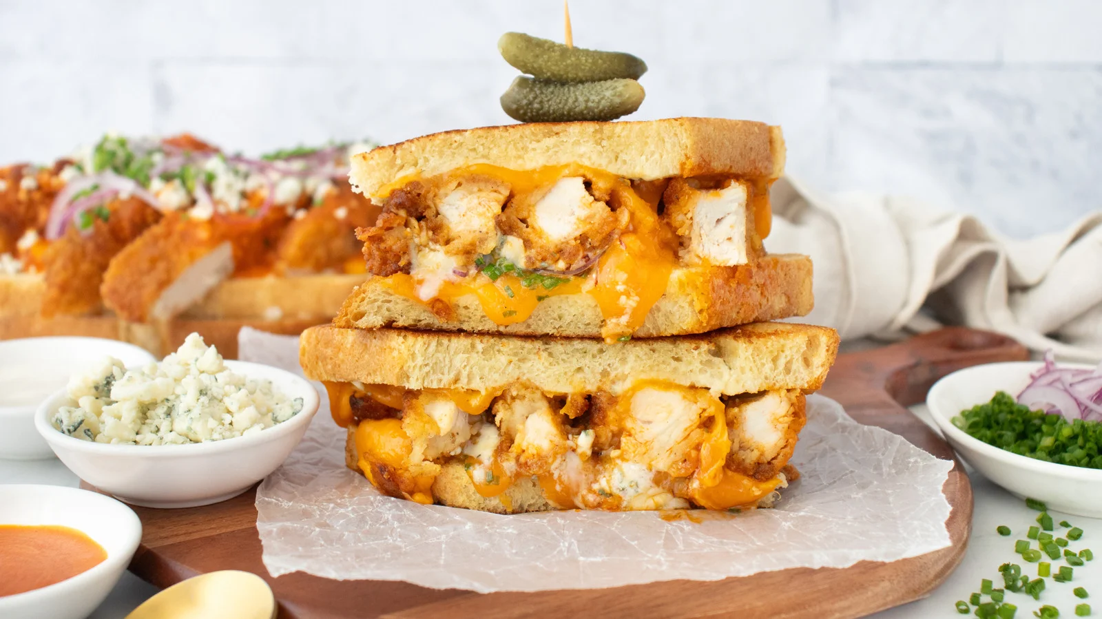 Discover the Ultimate Buffalo Chicken Grilled Cheese Recipe