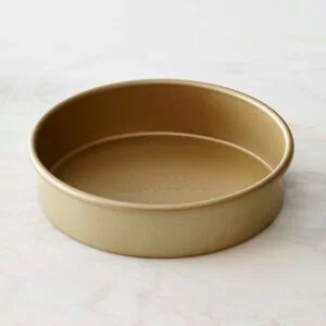 Williams Sonoma Goldtouch Pro Nonstick Round Cake Pan